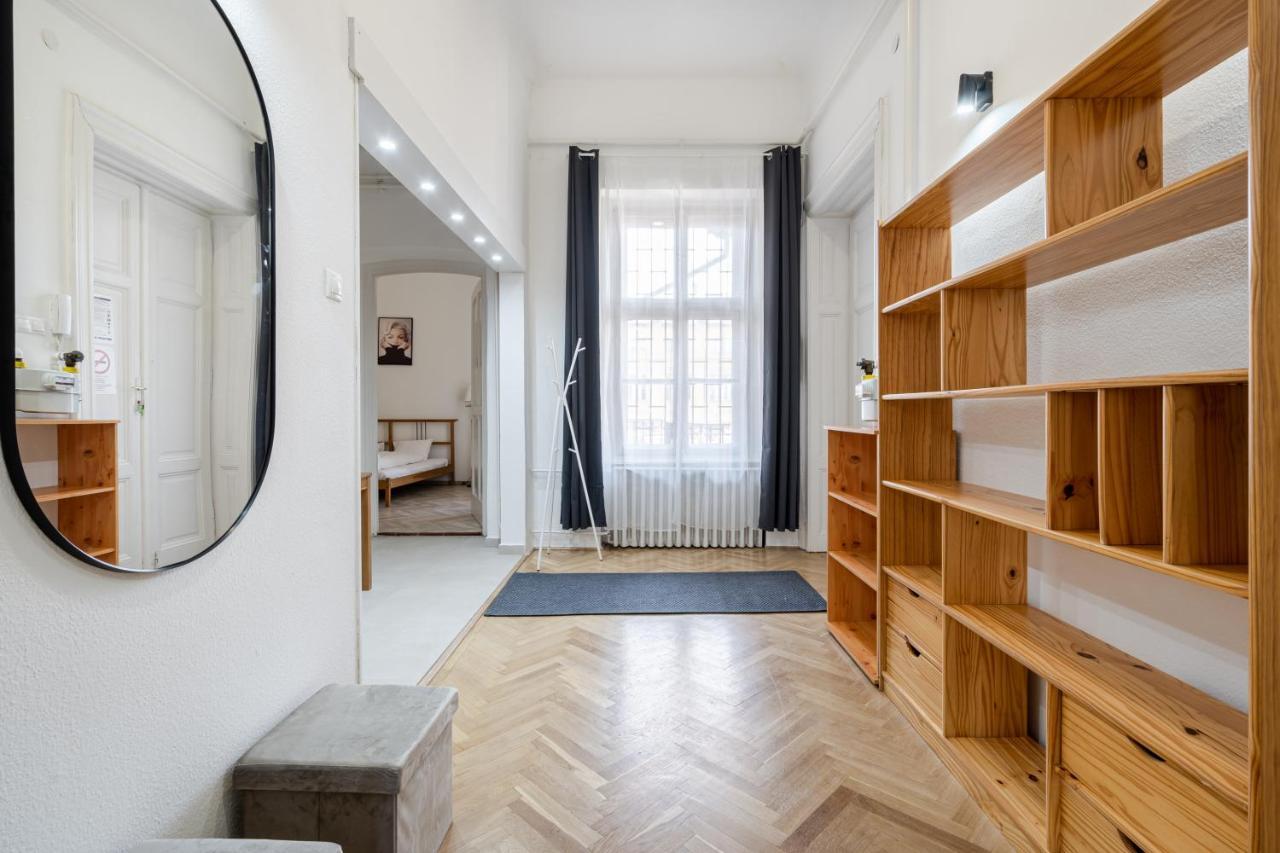 Setting Sun Apartment Βουδαπέστη Εξωτερικό φωτογραφία