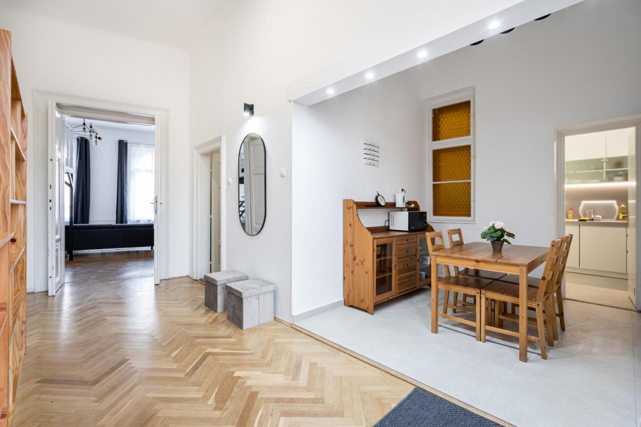 Setting Sun Apartment Βουδαπέστη Εξωτερικό φωτογραφία